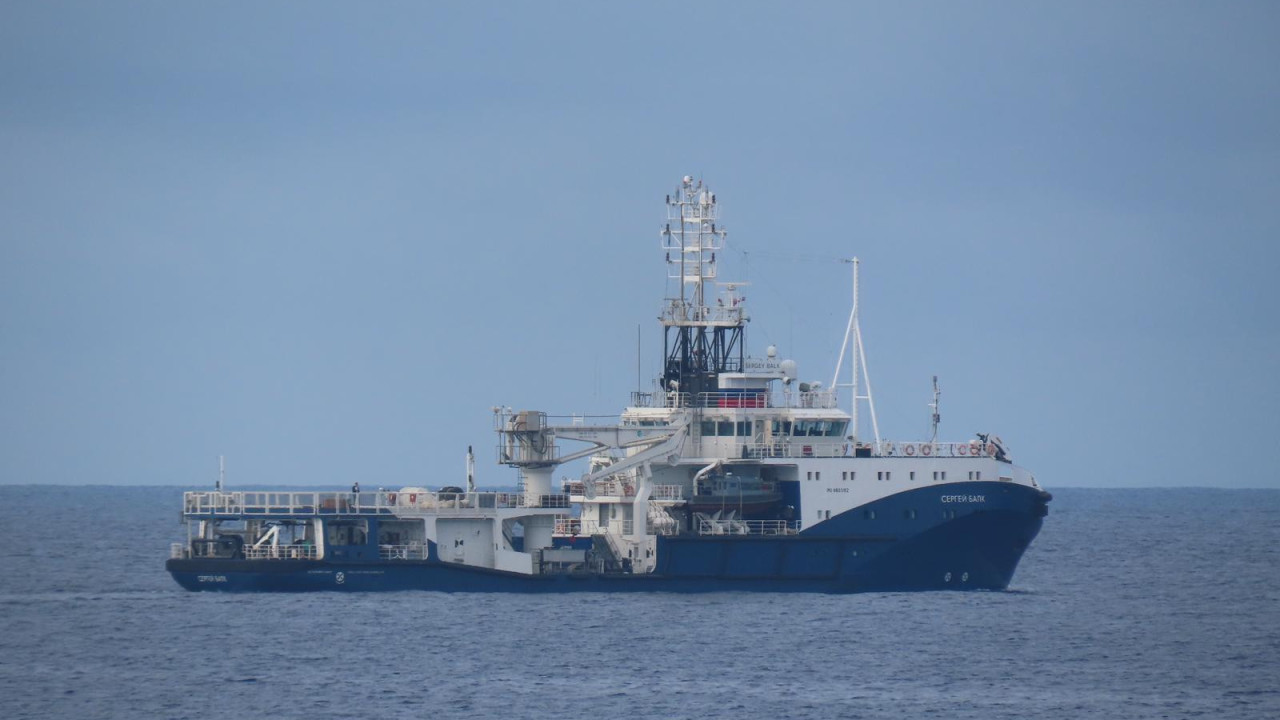 Frota de navios militares russos chega à Venezuela para 