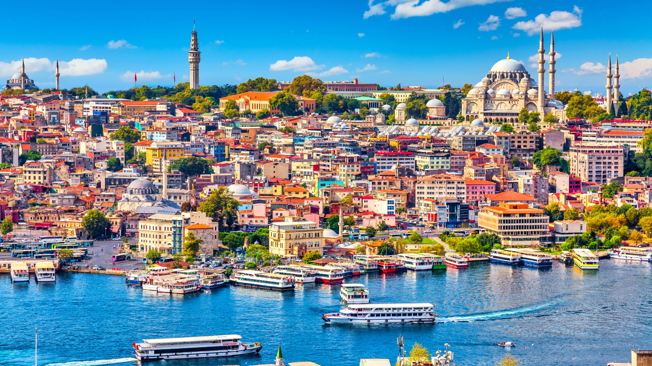 Istambul. Preço das casas leva líder de banco a voltar para casa dos pais