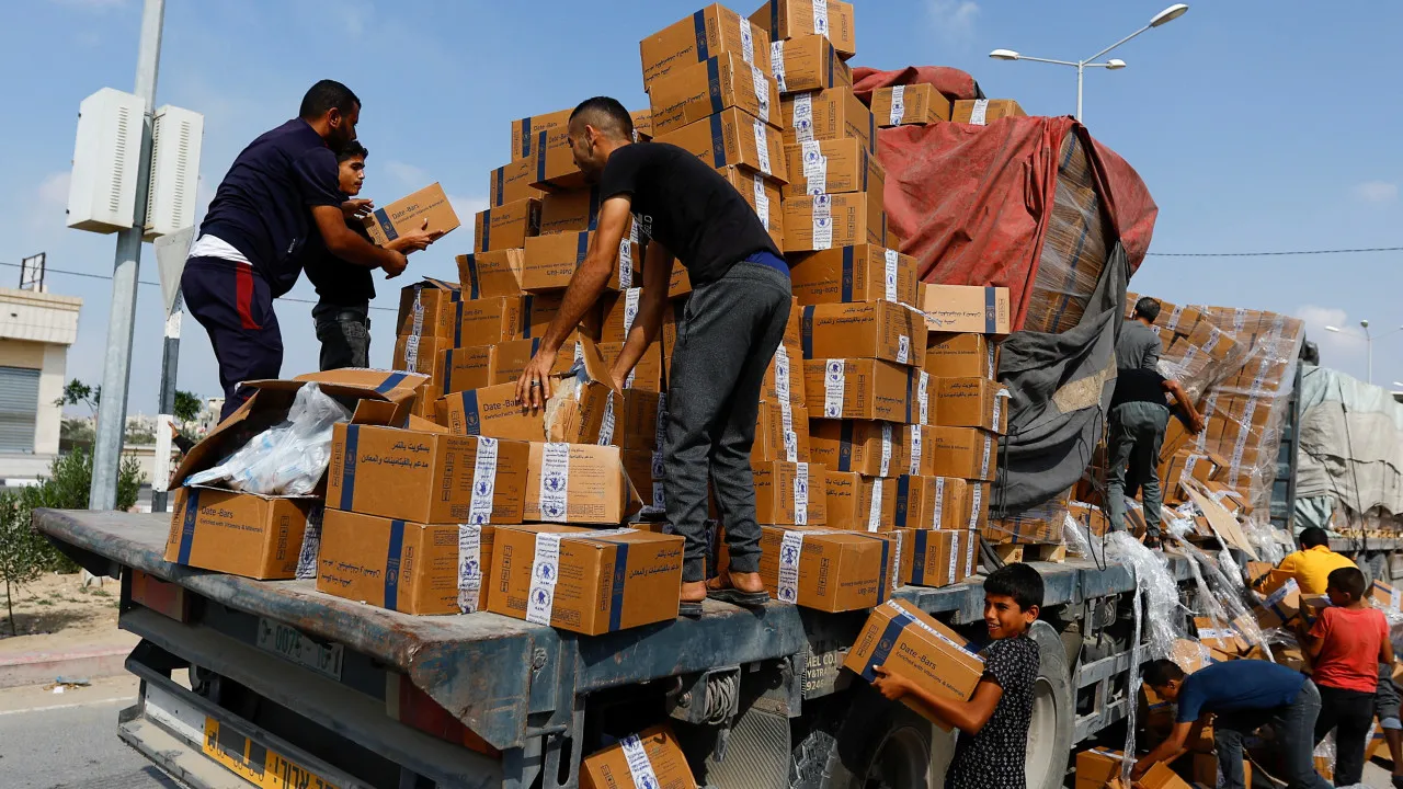 Autoridades pedem à população que proteja camiões de ajuda em gaza