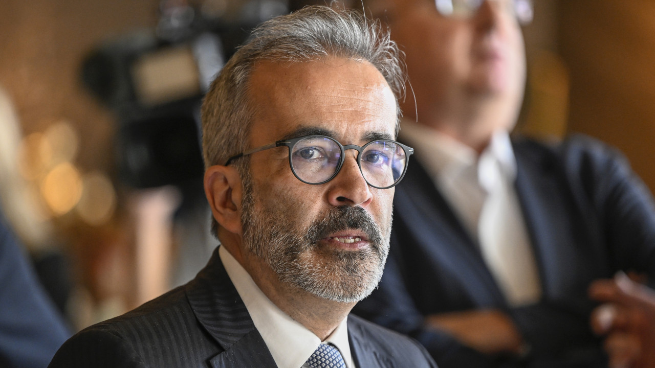 “El acuerdo del Gobierno de Sánchez vulnera el Estado de derecho”, acusa Rangel