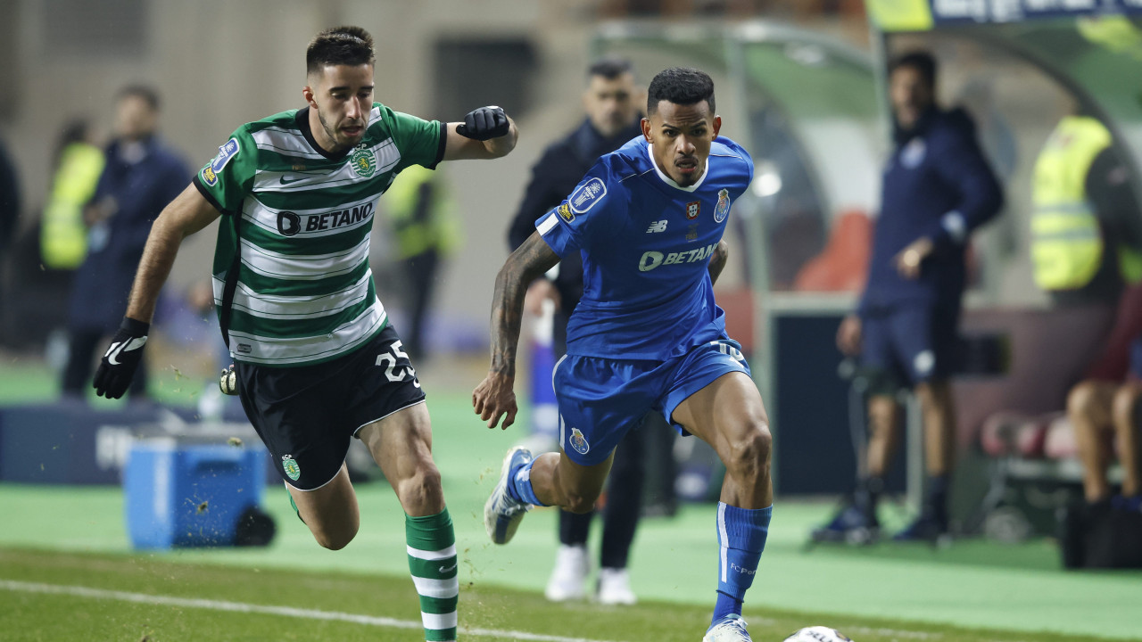 Sporting-FC Porto em 'alerta amarelo'. Meia dúzia de jogadores em risco