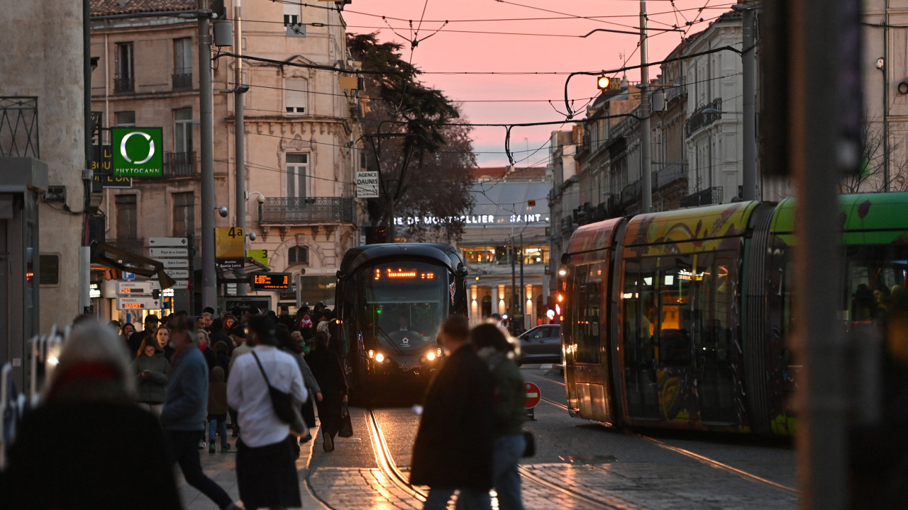 França. Há uma cidade com transportes gratuitos para todos os residentes