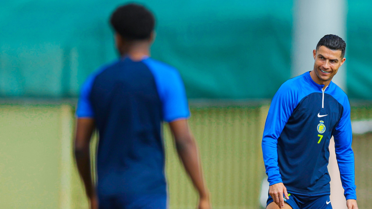 Um Natal diferente. Cristiano Ronaldo e Otávio não escapam ao treino