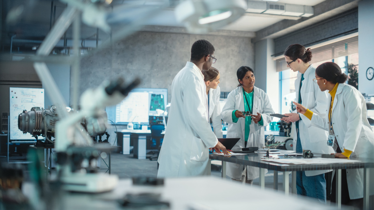 Ministério da Ciência distribui novo apoio para contratação de cientistas