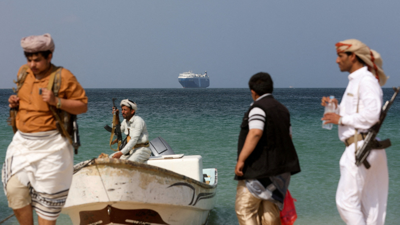 EUA destroem 'drone' de rebeldes Hutis no Mar Vermelho