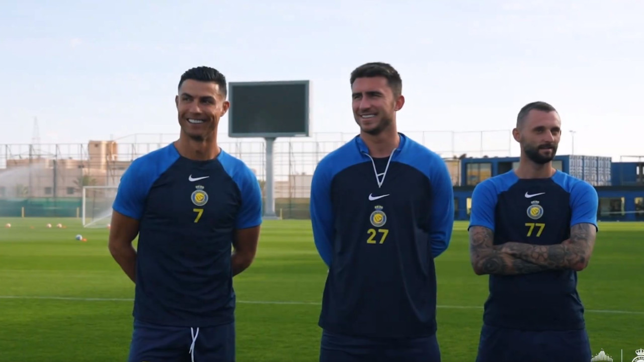 Al Nassr voltou aos treinos com abraços, sorrisos e muita animação