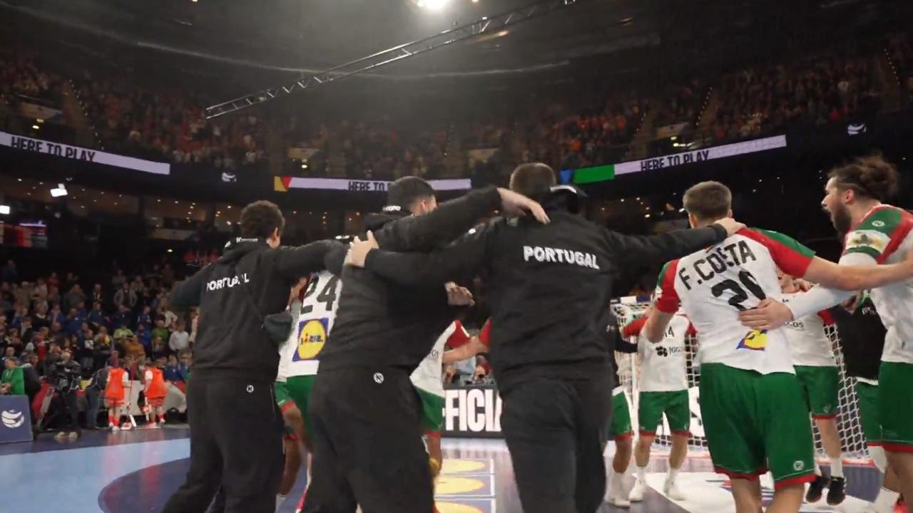 Andebol: A festa portuguesa em Hamburgo após a vitória frente à Noruega