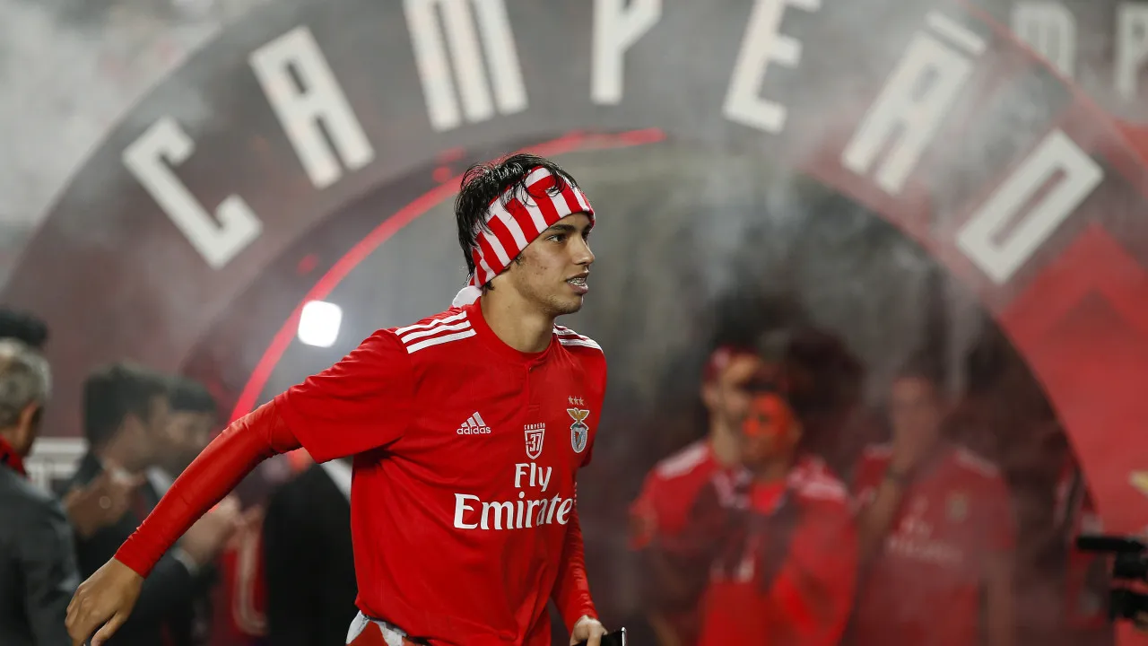 João félix 'pisca olho' ao benfica? Comentário do português salta à vista