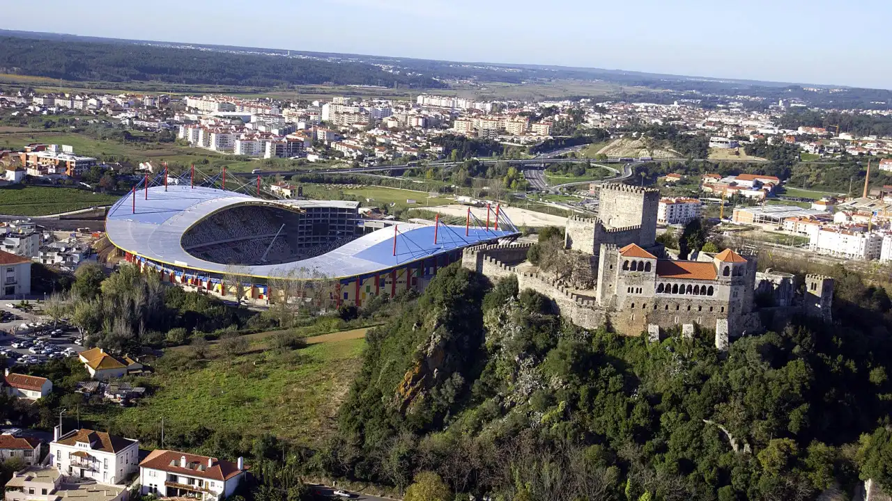 Estragos provocados por festival obrigam União de Leiria a mudar de casa