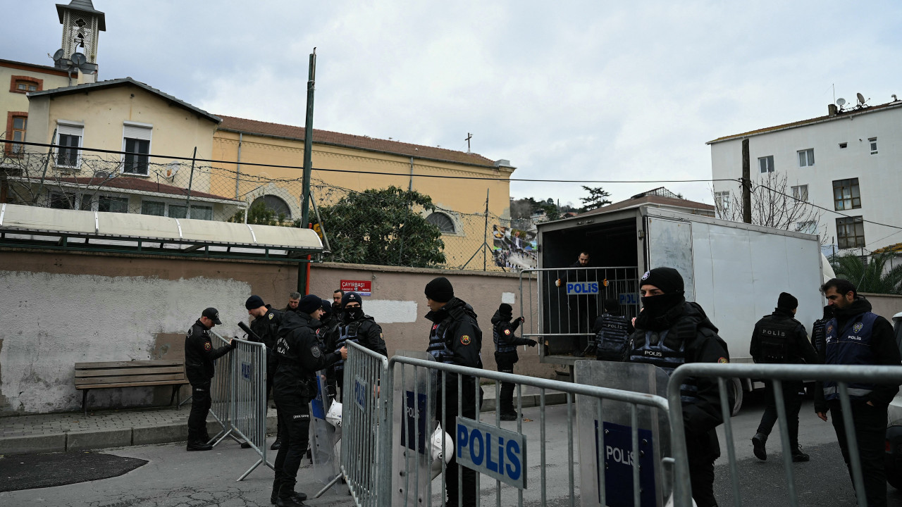 Estado Islâmico reivindica ataque a igreja católica em Istambul