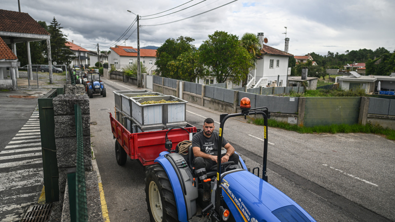 Protestos dos agricultores condicionam trânsito na fronteira da Bemposta