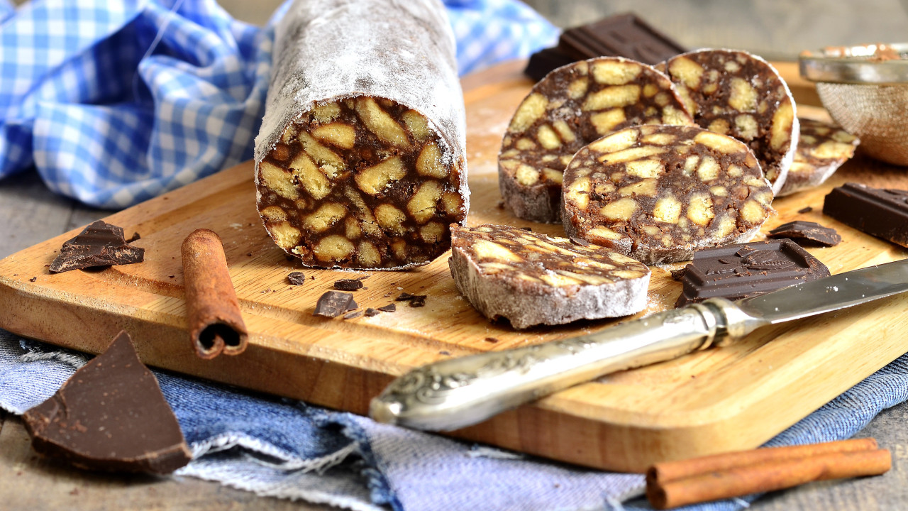 A receita de salame de chocolate mais saudável que já experimentou