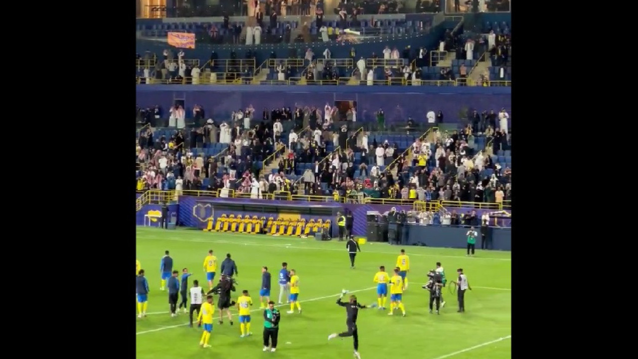 Cristiano Ronaldo deu o mote na festa do Al Nassr e houve quem o imitasse