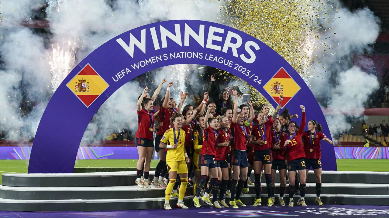 Espanha volta a brilhar no futebol feminino. A festa na Liga das Nações