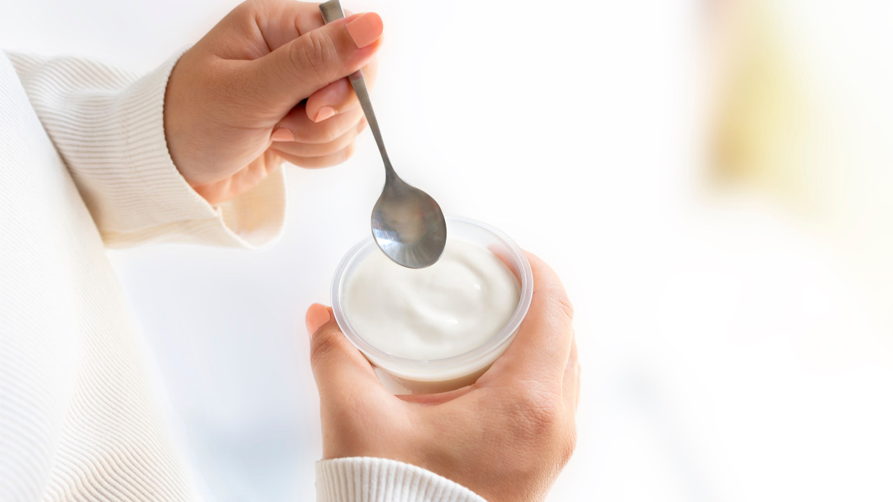 Comer iogurte faz maravilhas pela saúde intestinal. Sabia?
