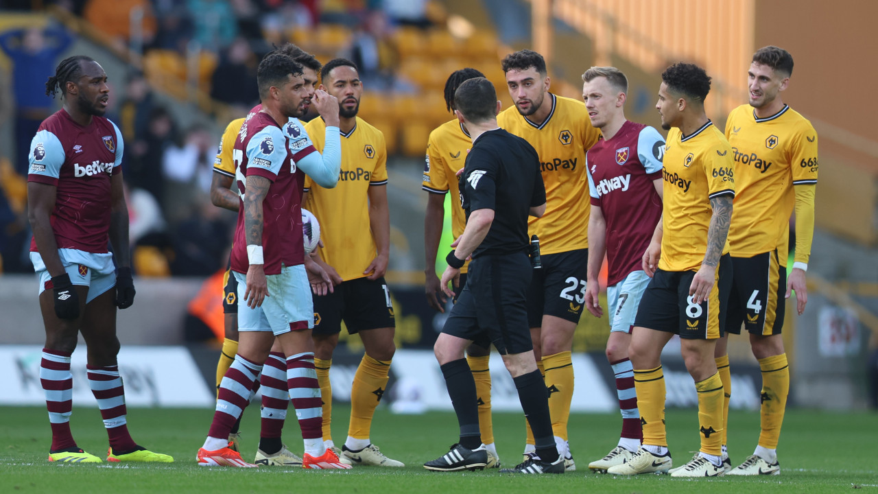 VAR gera polémica na Premier League: &quot;Uma das piores decisões que já vi&quot;