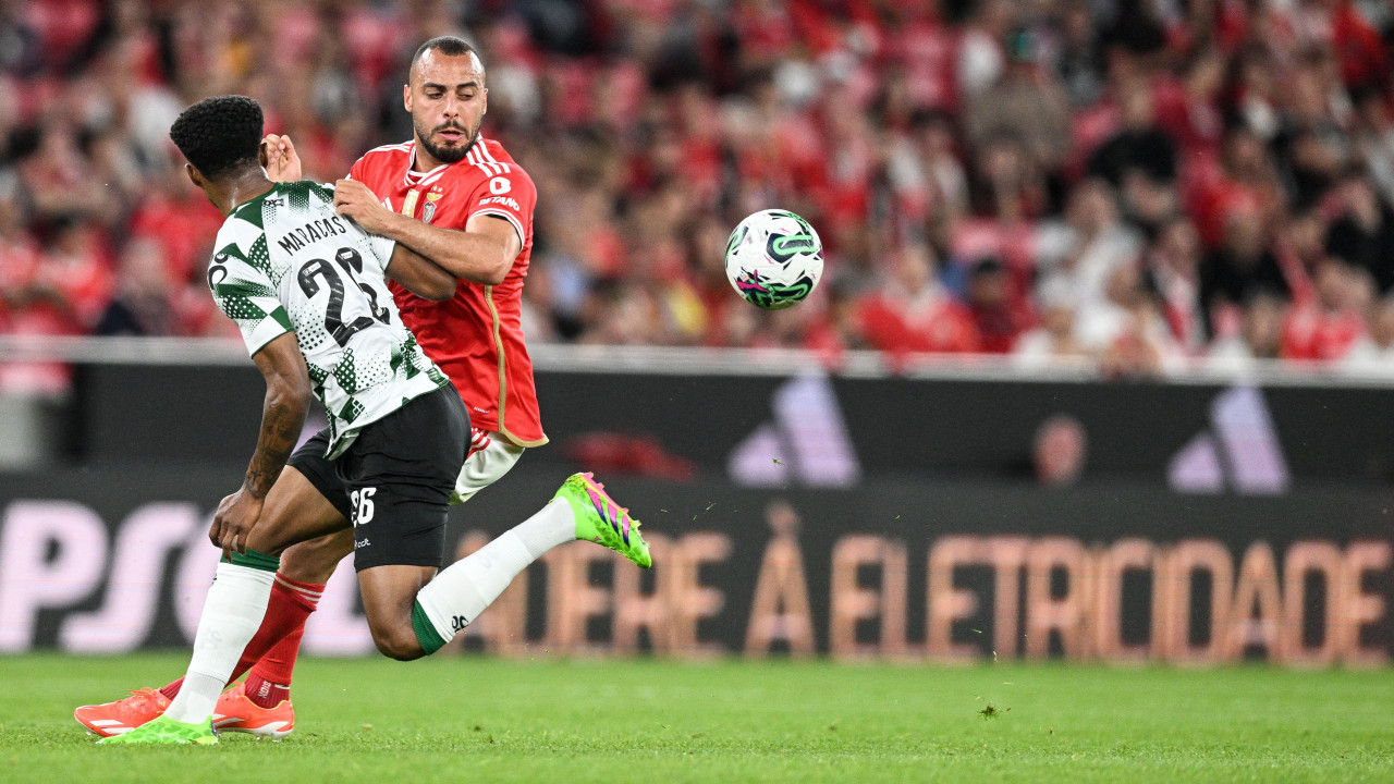 Arthur Cabral vai organizar jogo solidário e 'chamou' Neres e Morato