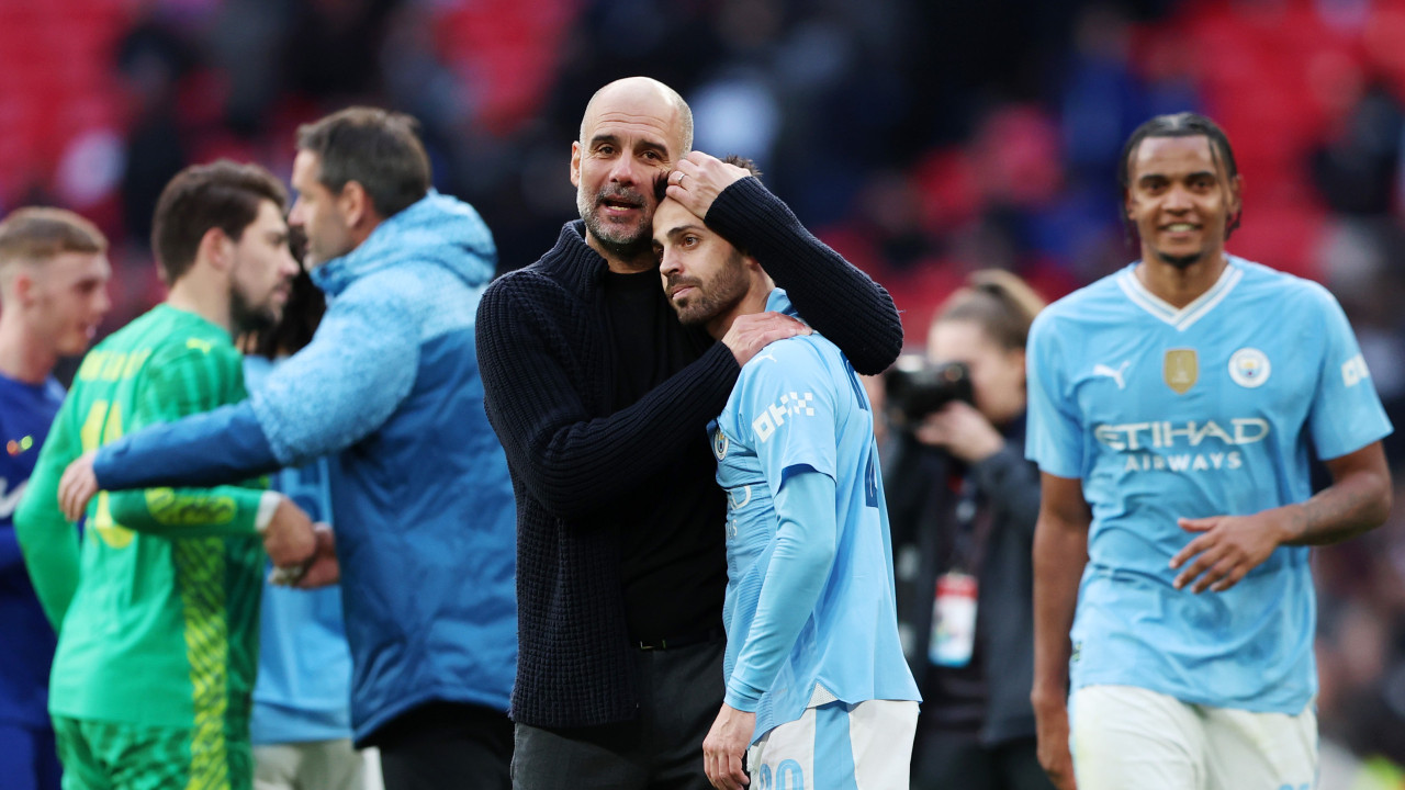 Guardiola deixa Bernardo Silva nas mãos de Deco: &quot;Falou-se do Barcelona…&quot;