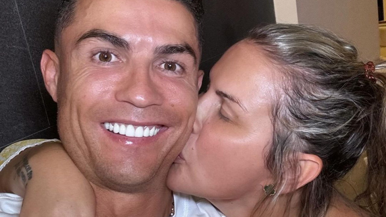 Katia Aveiro posa com Cristiano Ronaldo: &quot;Acreditem se quiserem&quot;