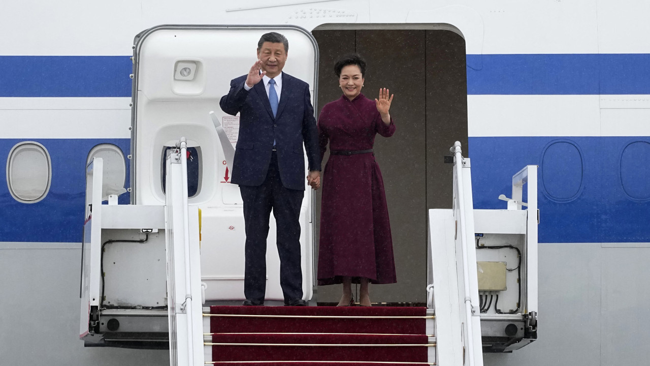 Imprensa sublinha que França deve procurar &quot;meio-termo&quot; na visita de Xi