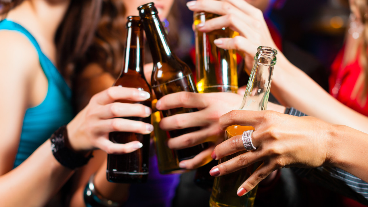 Consumo de álcool aumenta risco de diabetes tipo 2? Dietista esclarece