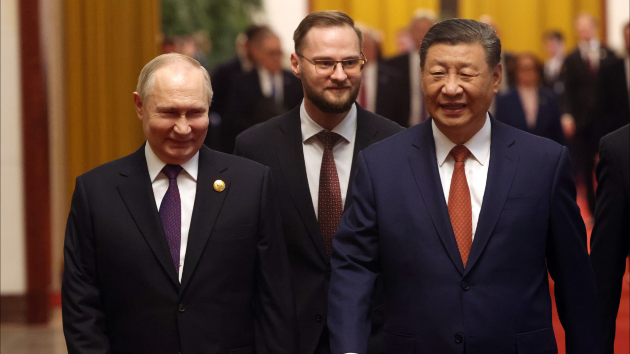 Xi diz a Putin que China e Rússia vão &quot;preservar a justiça no mundo&quot;
