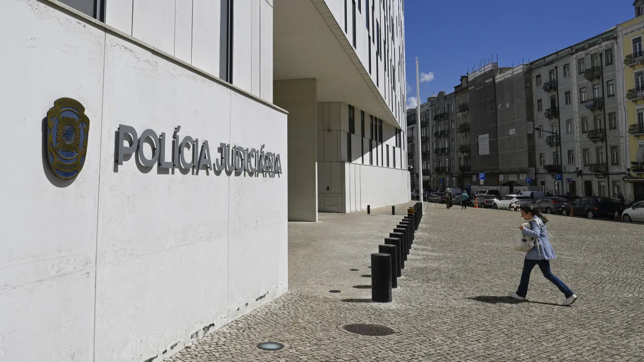 Menor detido após criança de 9 denunciar abuso. Pode haver mais vítimas