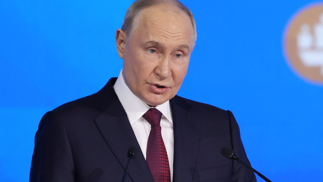 Putin saúda Ramaphosa por reeleição (e destaca &quot;parceria&quot; entre países)