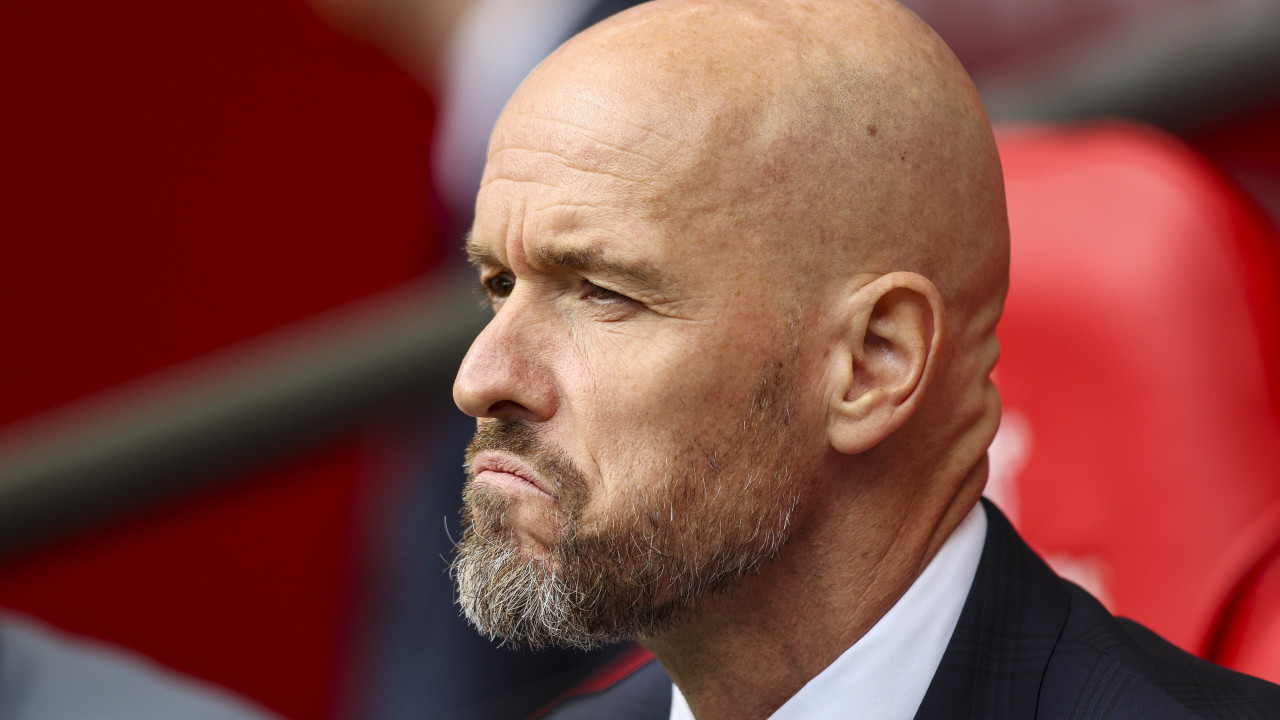 Ten Hag confirma permanência no United e atira: &quot;Clube falou com Tuchel&quot;