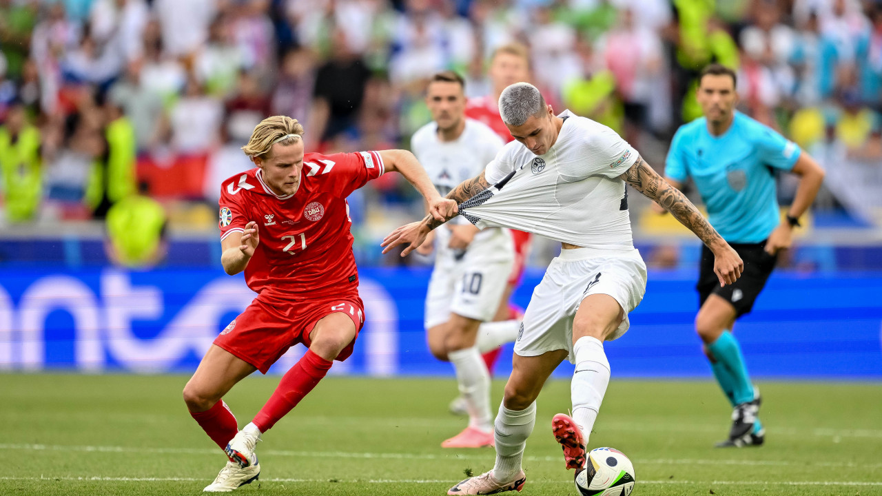 Helmand „verrät“ Schmeichel und Dänemark remis gegen Slowenien