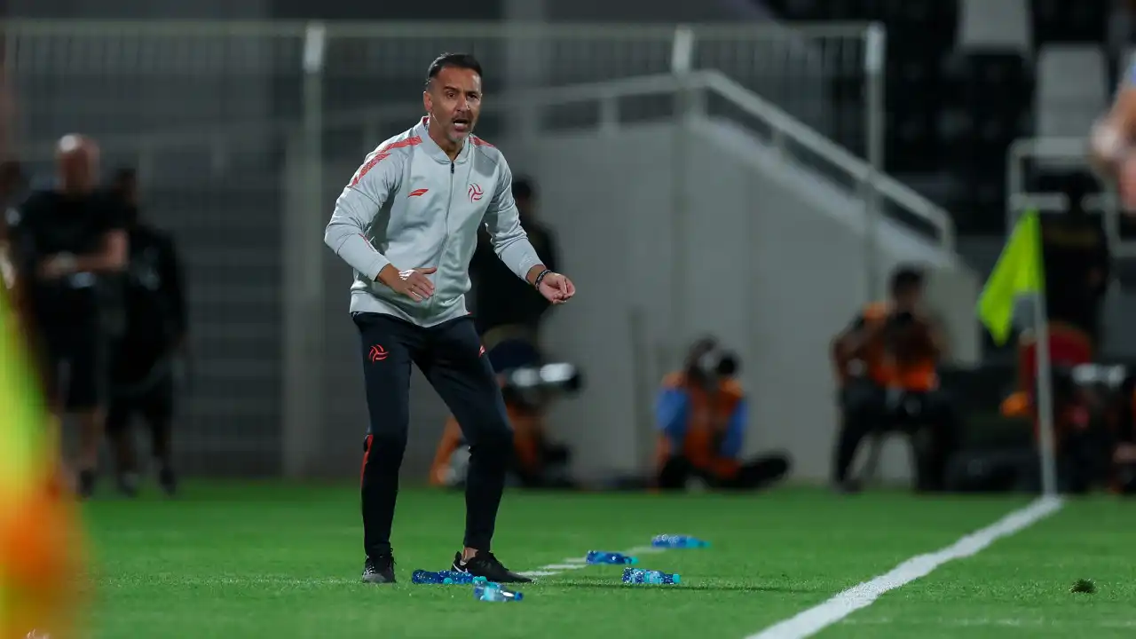 Vítor Pereira após falhar 'colagem' a Jesus: "Faltou aquele toque..."