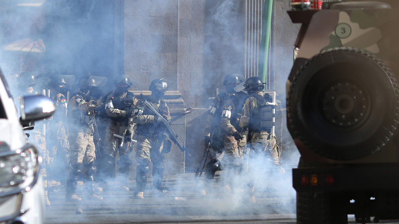Detidas 17 pessoas ligadas a tentativa de golpe de Estado na Bolívia