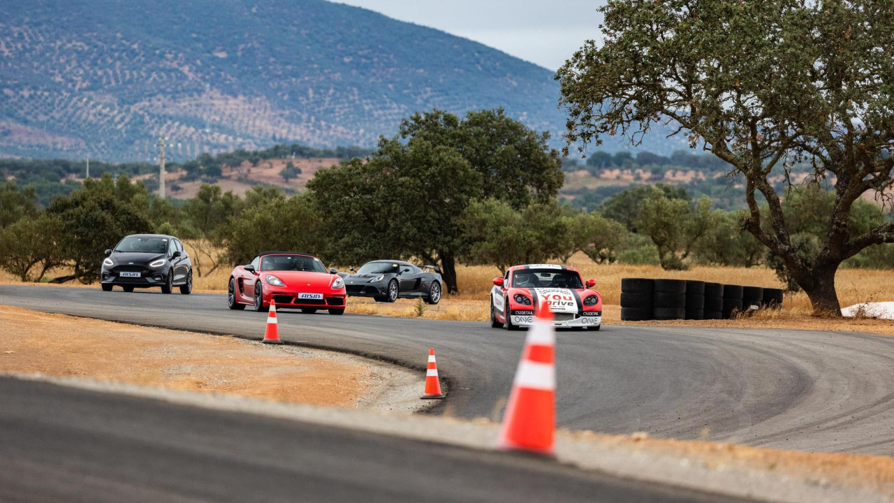 Conheça o novo autódromo em Portugal e dê uma volta ao Circuito do Sol