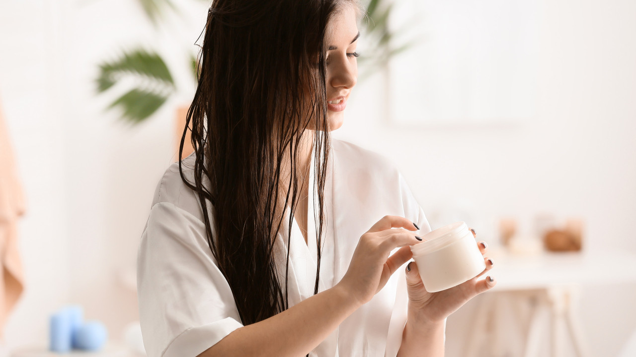 Há várias mulheres a jurar que isto faz milagres ao cabelo