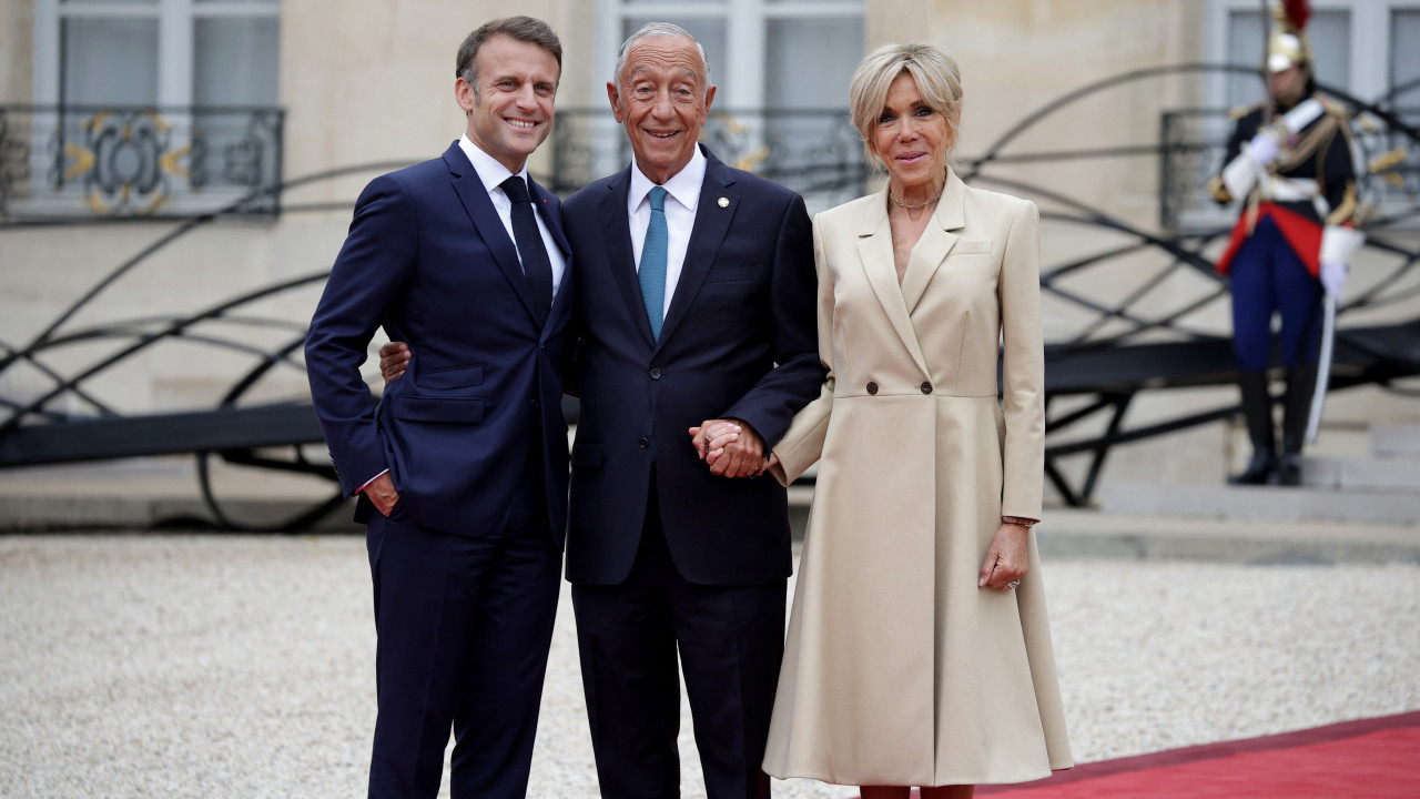 Marcelo recebido por Macron e a mulher antes da cerimónia dos JO 2024