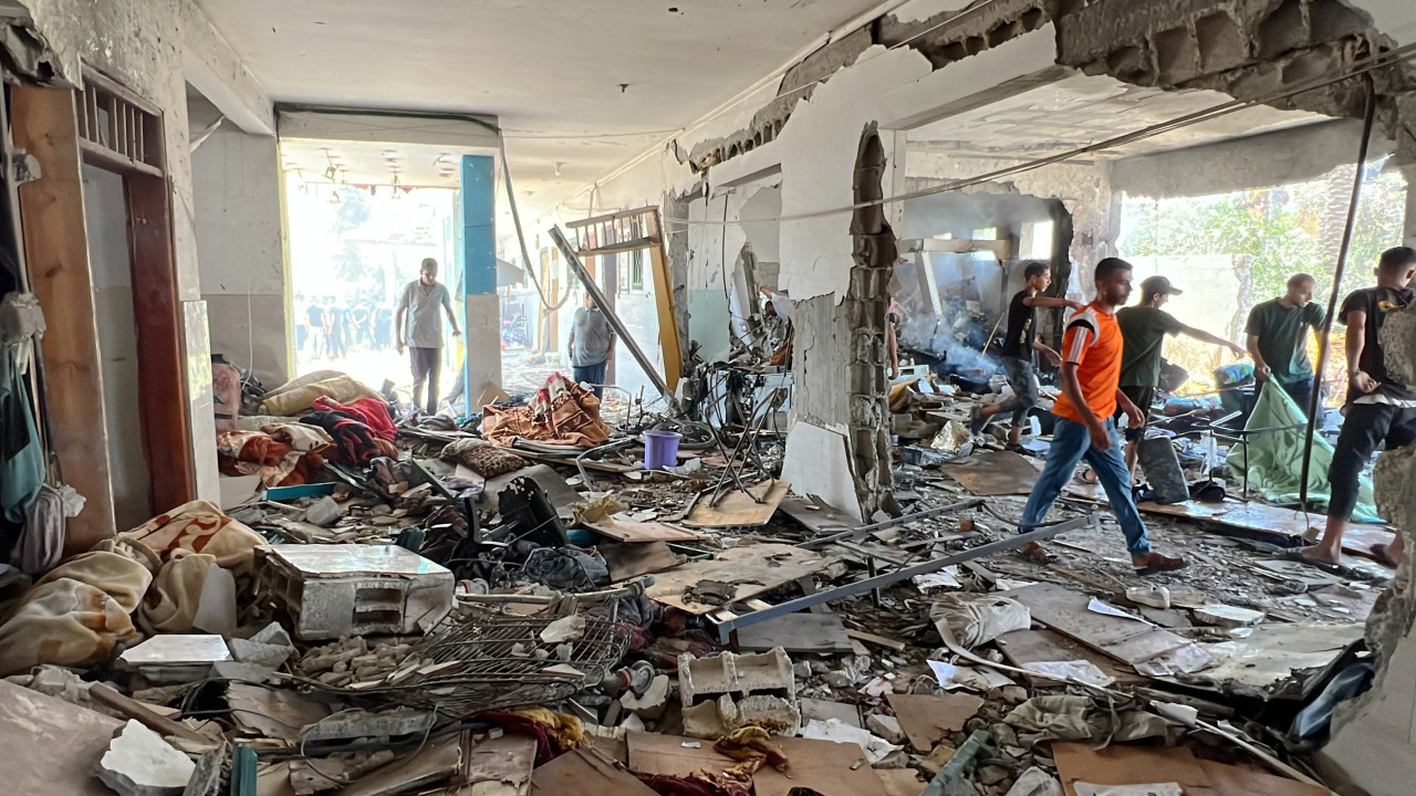 Pelo menos 30 mortos num ataque israelita a uma escola em Gaza