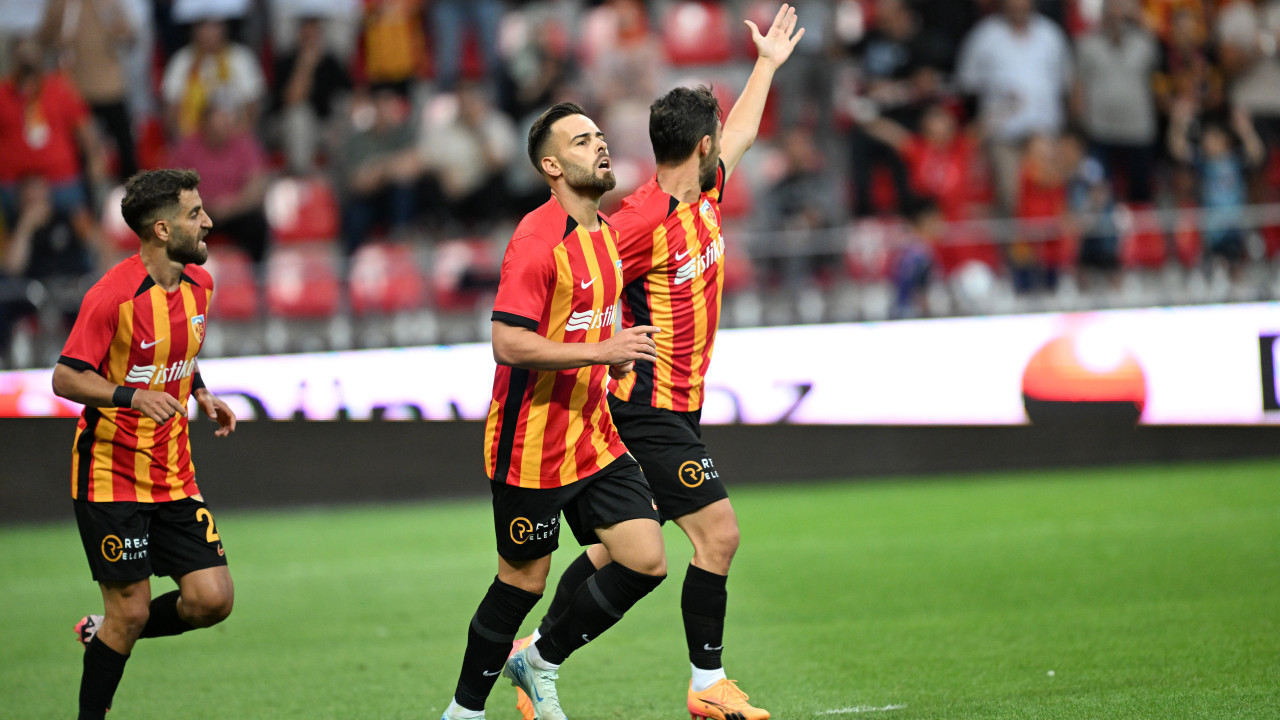 Miguel Cardoso marca, mas Kayserispor entra na época com o pé esquerdo