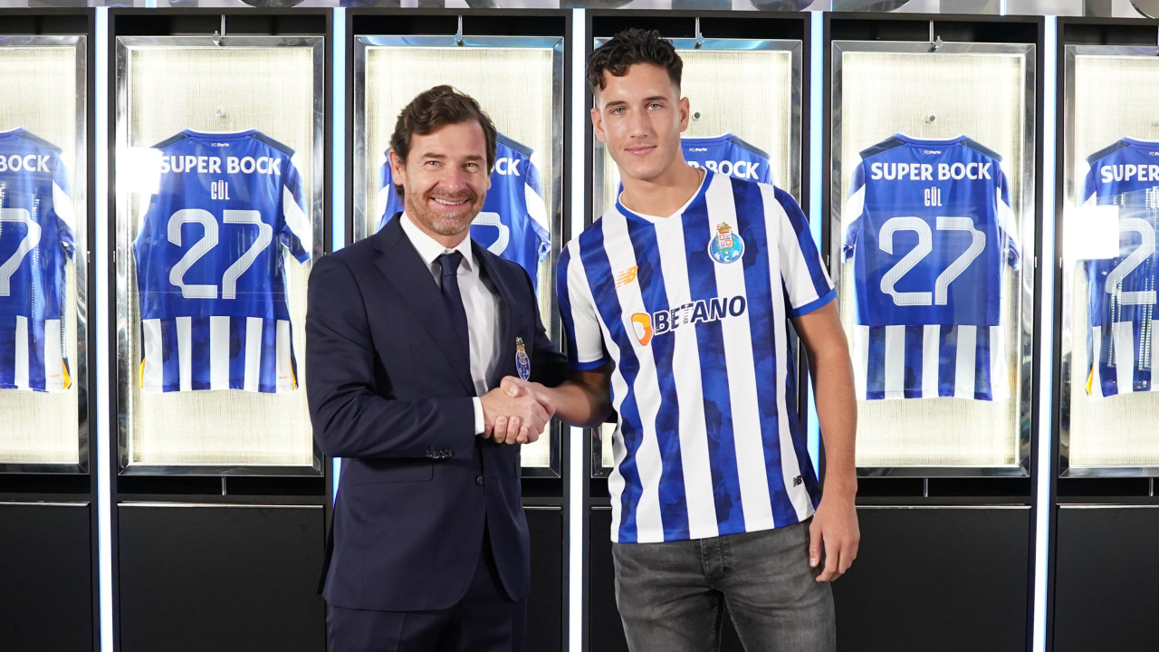 Oficial: Deniz Gul assina pelo FC Porto