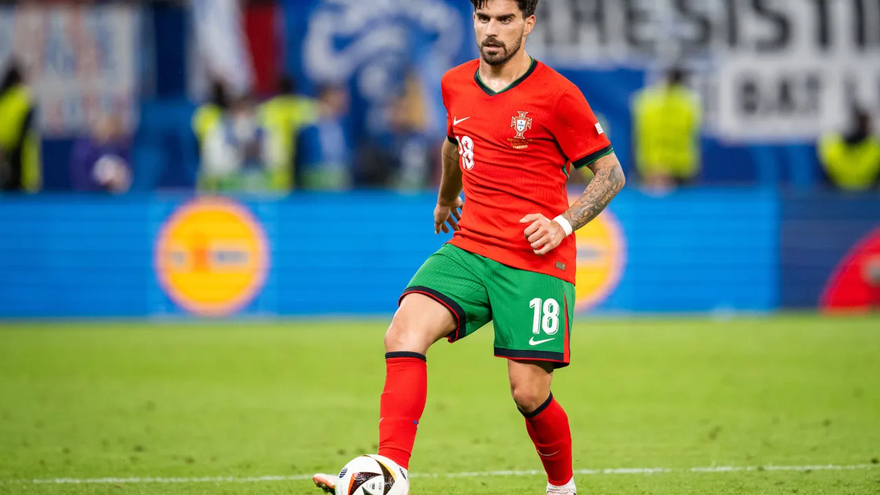 De cr7 e bruno fernandes a rodrigo mora. Eis o que disse rúben neves