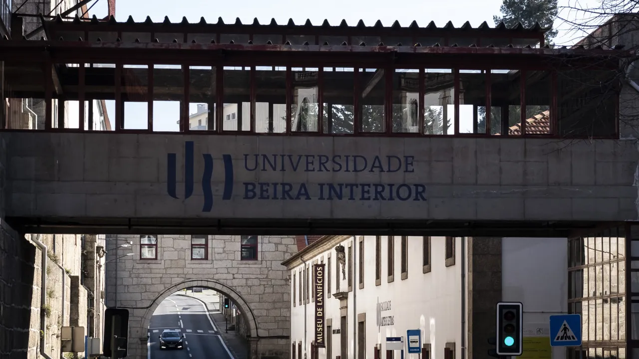 Ubi inaugura centro interativo para promover cultura científica