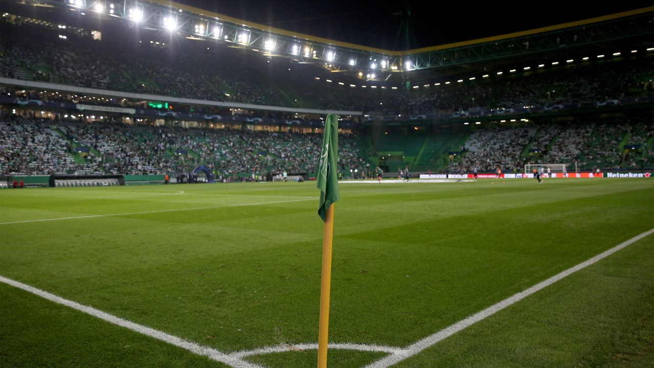 Dérbi feminino entre Sporting e Benfica vai ser jogado em Alvalade