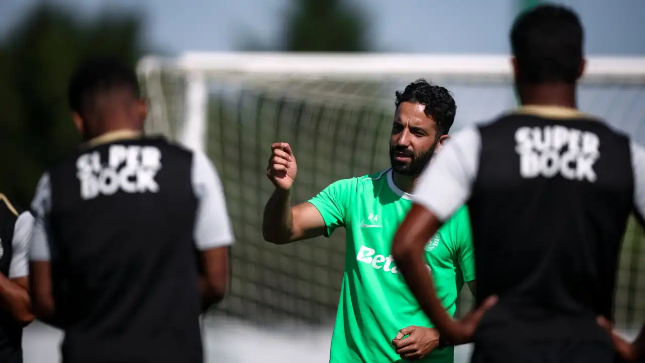 Amorim tem muito que pensar. Sporting com cinco baixas para receber o AVS