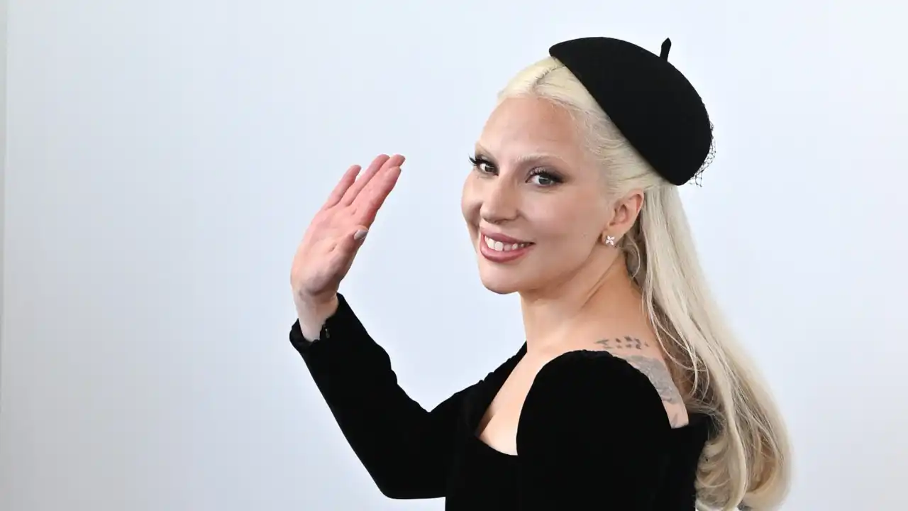 Lady Gaga reage a rumores sobre o seu género: "Nunca me senti uma vítima"