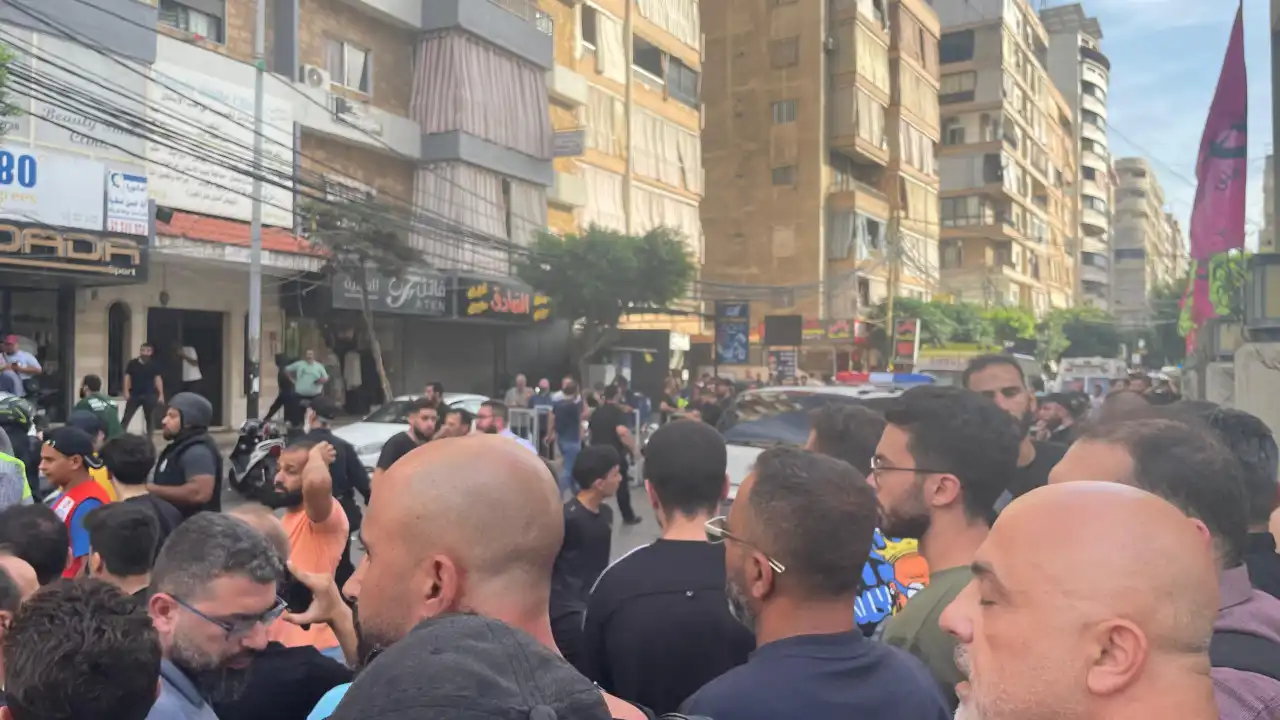 Três mortos e 17 feridos em ataque israelita em Beirute. Eis as imagens