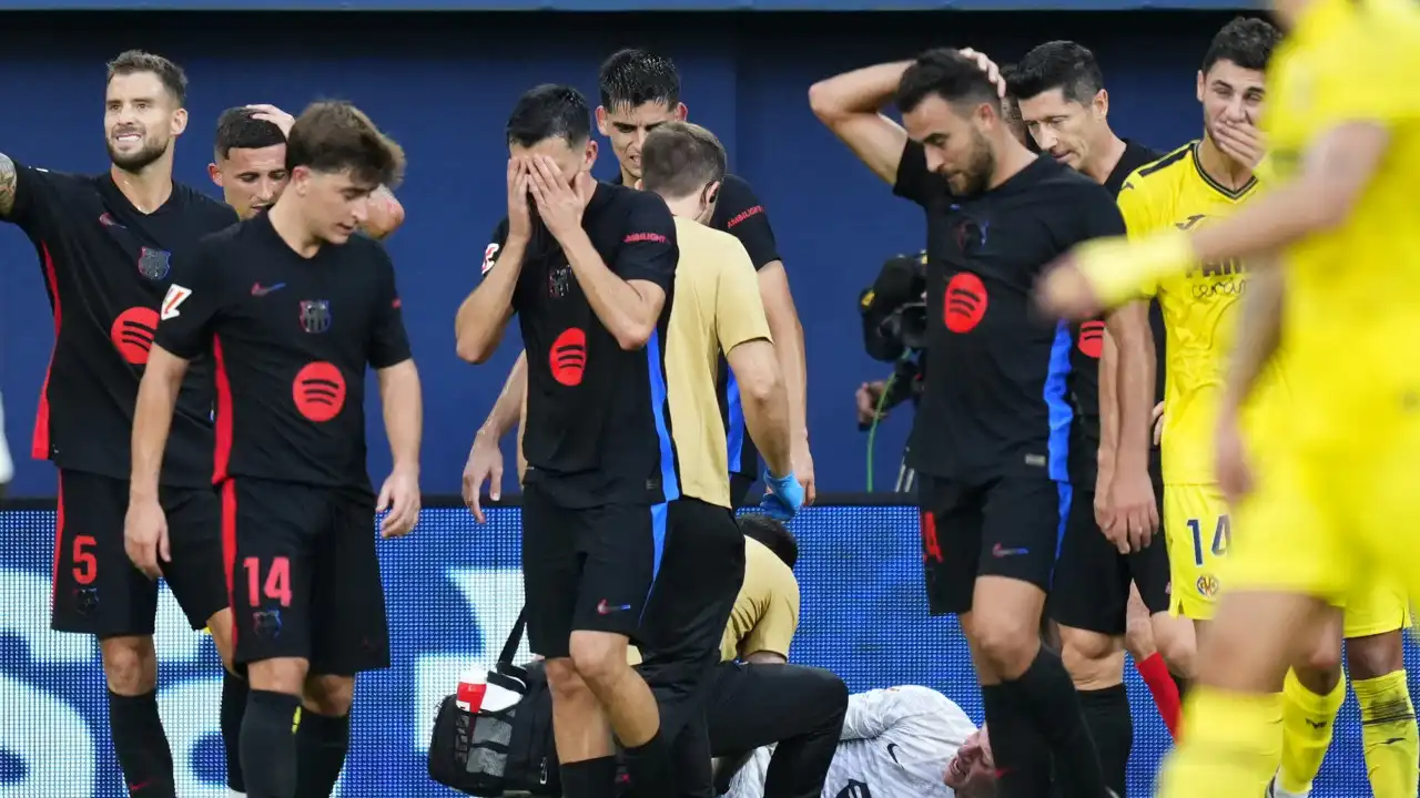 Lesão arrepiante acaba com a época do guarda-redes do Barcelona