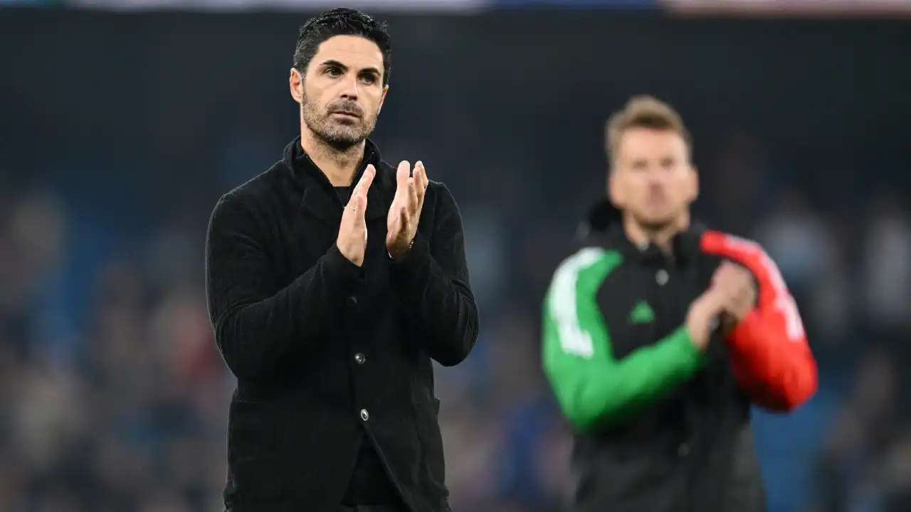 Keane 'atira-se' a Arteta: "Que tenha um pouco de classe"