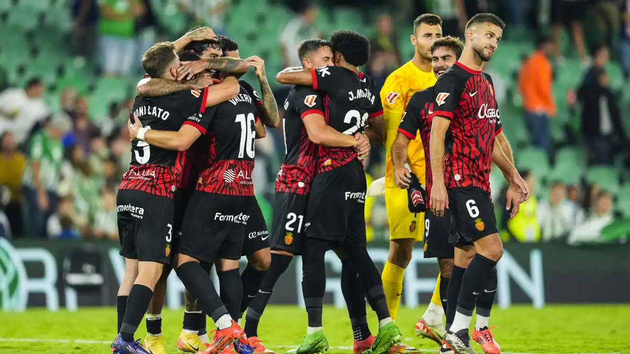 Mallorca vence Betis no 'último fôlego' do encontro da sexta ronda