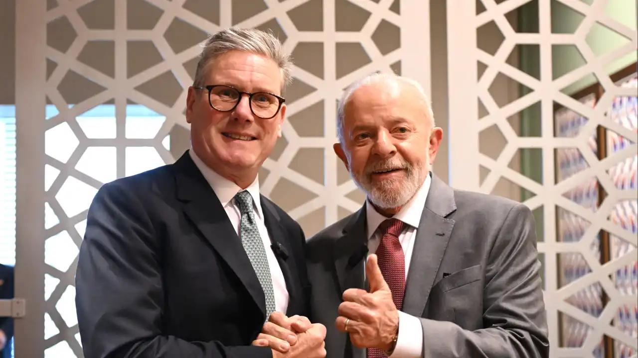 Lula e Starmer discutem conflitos na Europa e Oriente Médio em bilateral