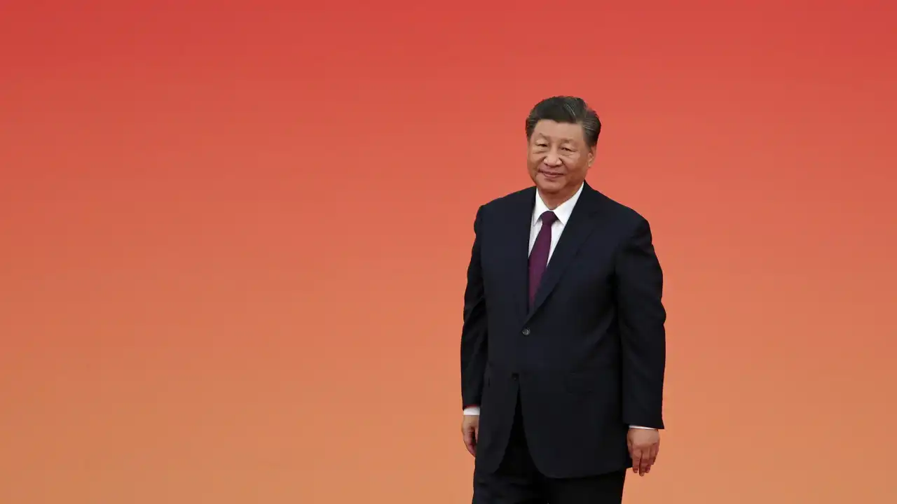 Xi reafirma compromisso com paz mundial em véspera de aniversário do país