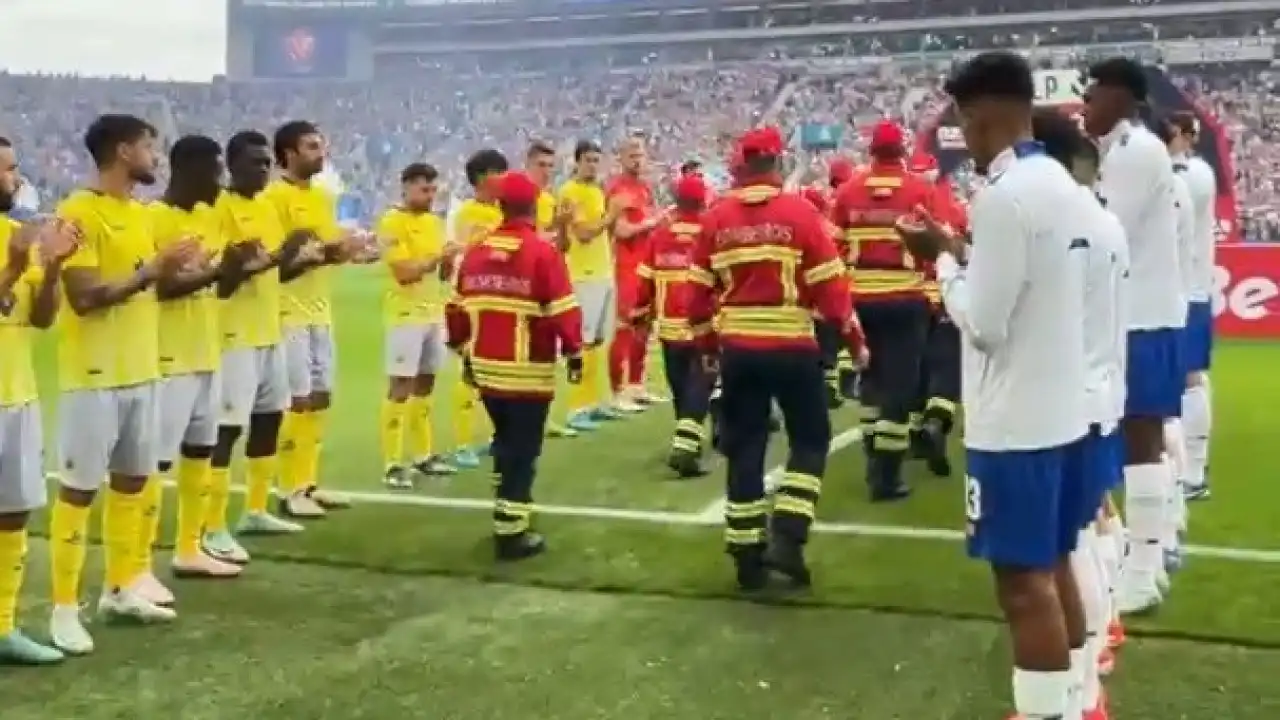 A emocionante homenagem aos bombeiros antes do FC Porto-Arouca